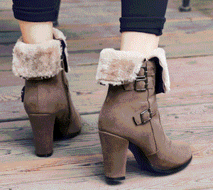 Plush Women Warm Ankle Boots