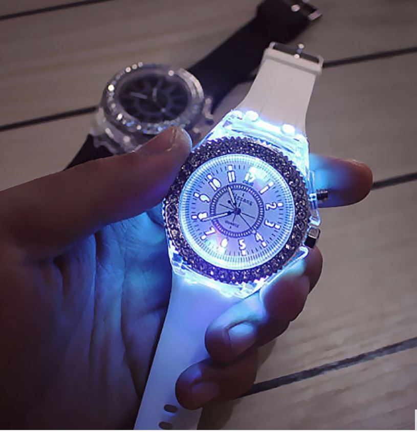 Wrist Watch 1PC Fashion LED Backlight