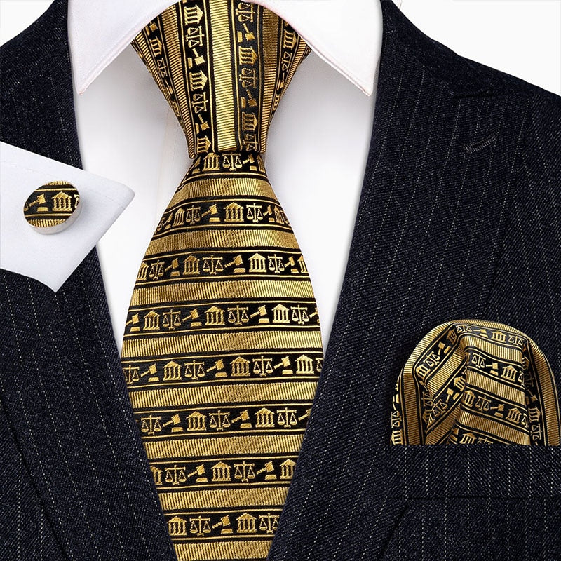 Gold Paisley Men Silk Necktie Fashion