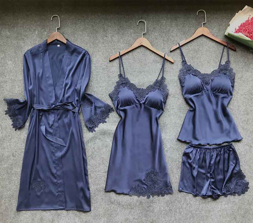 Women's Robe & Gown Sets