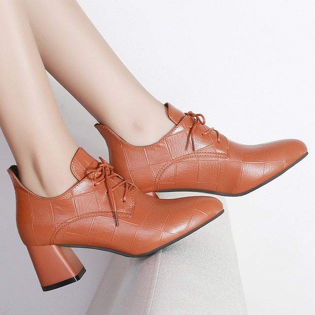 Pointed Toe Woman Shoes