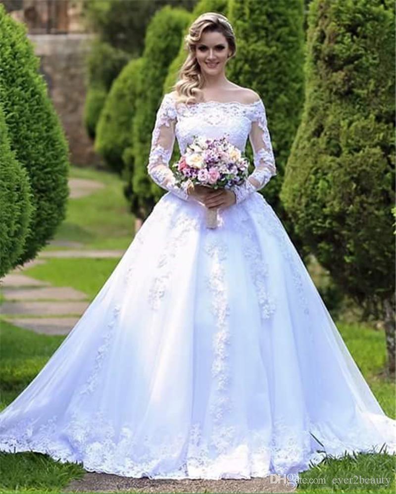 Vintage Lace Appliques Ball Gown Wedding Dresses